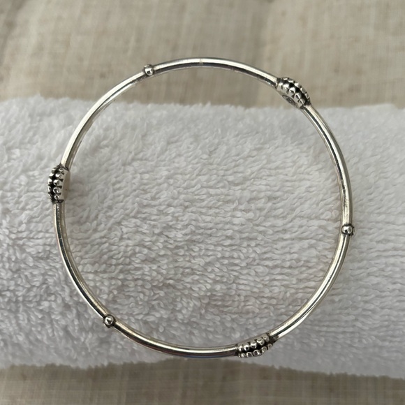 Brighton Twinkle Round Bangle Bracelet with Pouch - Picture 2 of 5